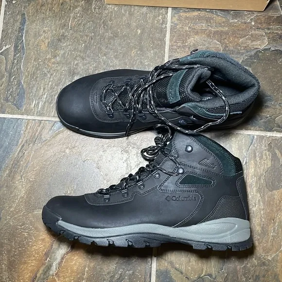 Columbia Men's Yoncalla Mid Waterproof Boots sz 13 - Picture 2 of 9